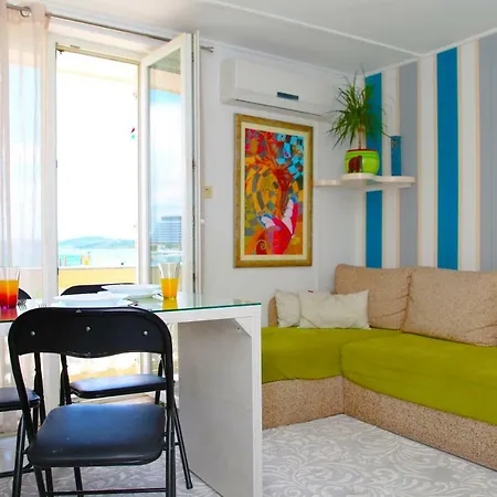 Apartman By The See In The Center Of *