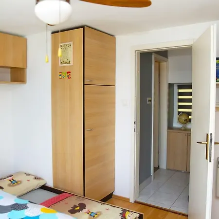 Apartman By The See In The Center Of Apartment