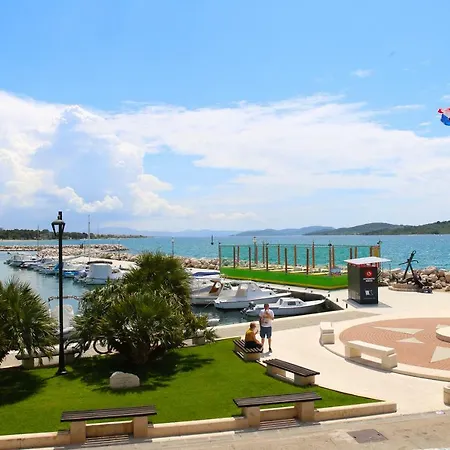 Apartman By The See In The Center Of Apartment Vodice