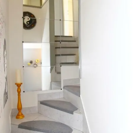 Apartman By The See In The Center Of Apartment