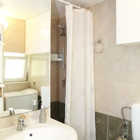 Apartman By The See In The Center Of Apartment *